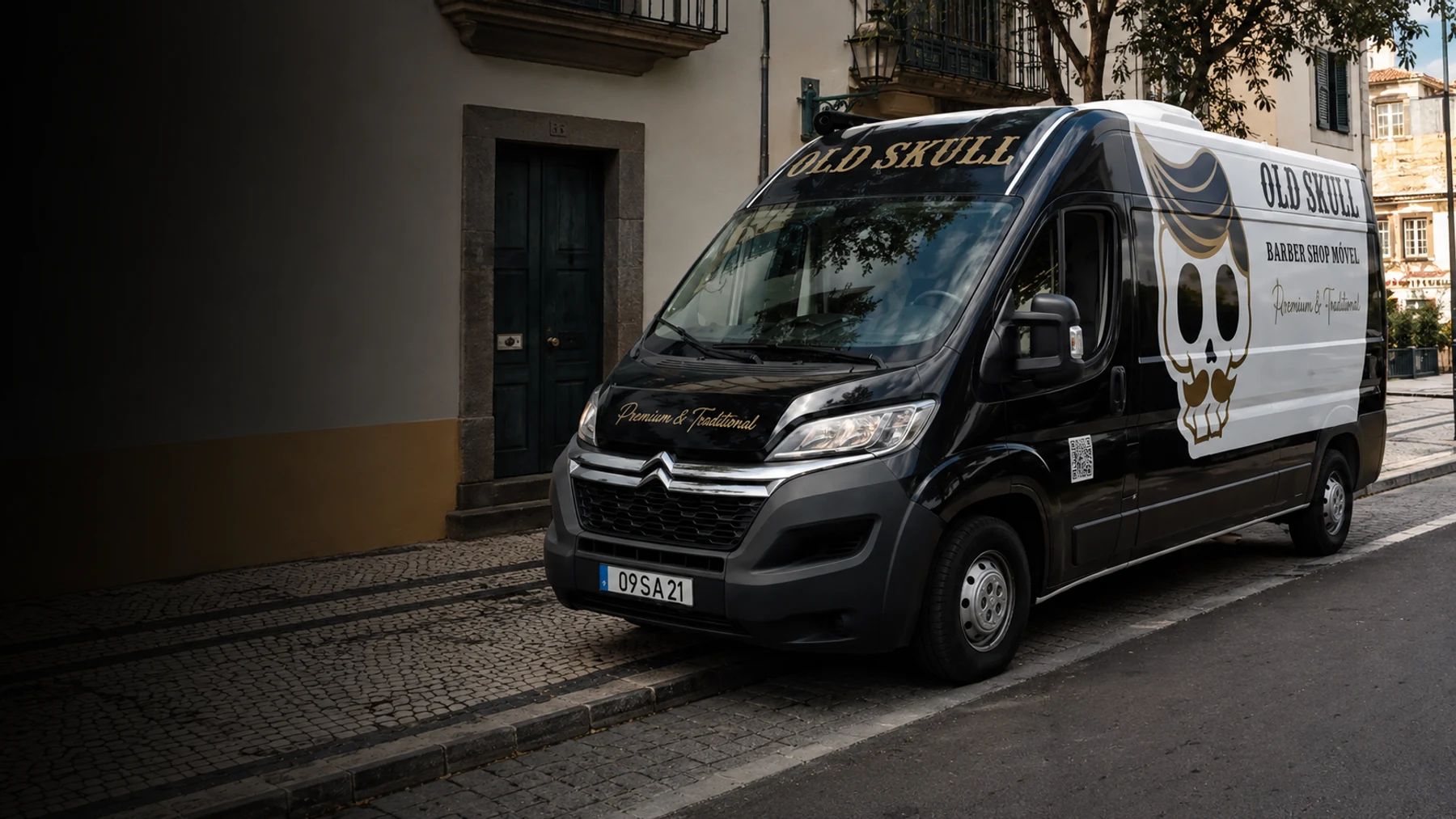 Carrinha Executive Barber Móvel Old Skull para atendimento privado