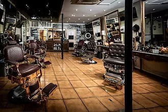 Unidade Old Skull BarberShop na Rua dos Aranhas